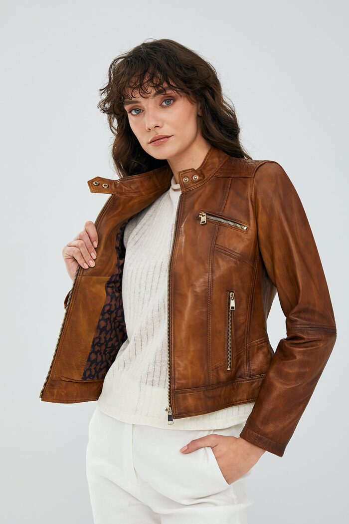 Kylie Xhaketë Lëkure Camel e Shkurtër për Femra - Image 6