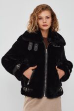 Anabel Xhup Lëkure e Zezë Teddy për Femra