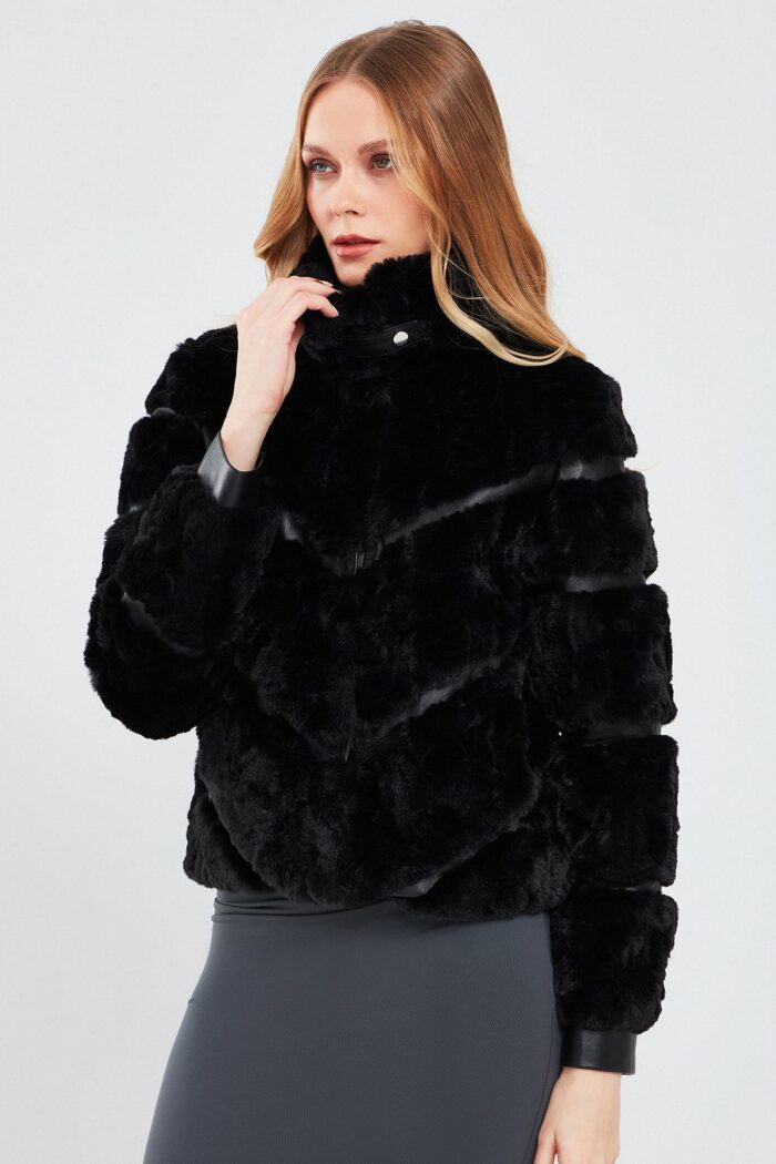 Melrose Xhup Lëkure e Zezë Teddy për Femra - Image 2