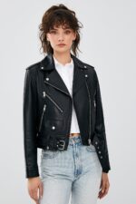 Newage Xhaketë Lëkure e Zezë Slim Fit Biker për Femra