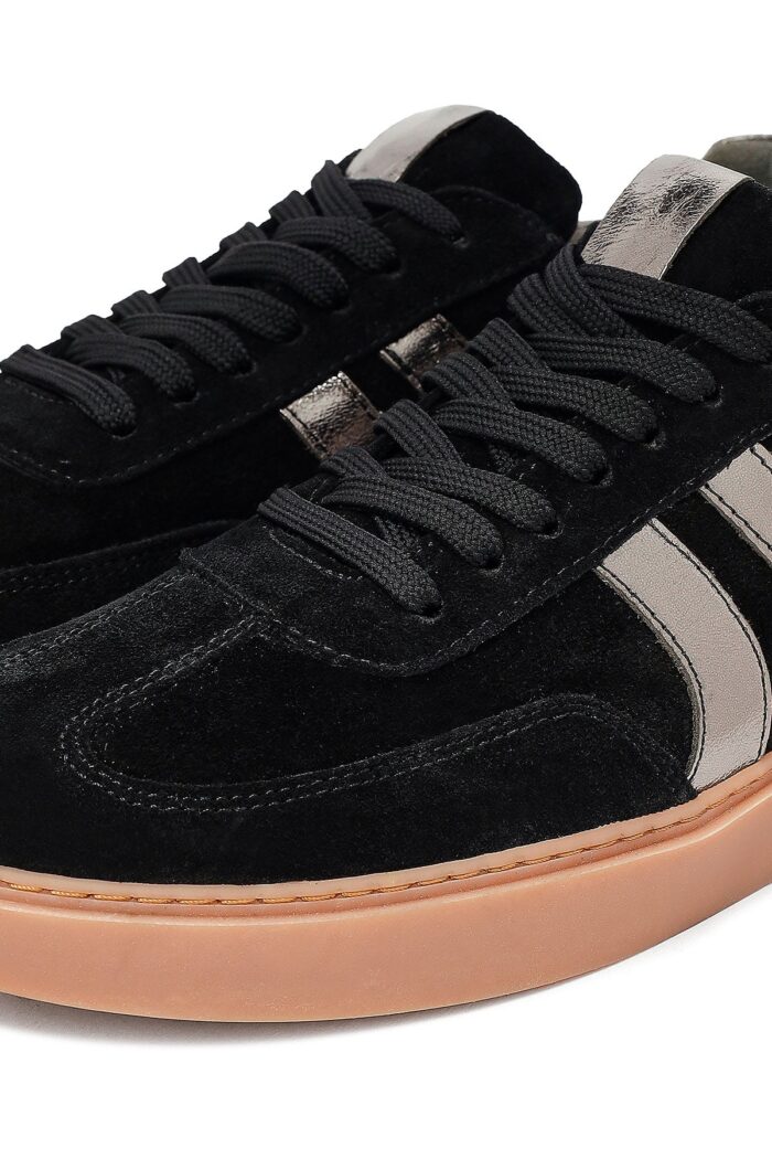 Sneaker Lëkure e Zezë me Lidhëse për Femra - Image 11