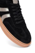 Sneaker Lëkure e Zezë me Lidhëse për Femra - Image 9