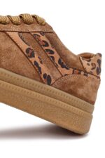 Sneaker Lëkure Tabako me Lidhëse për Femra - Image 12