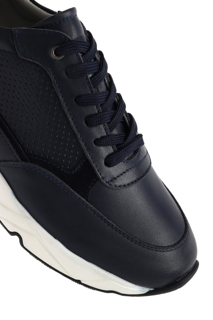 Sneaker Lëkure me Lidhëse e Trashë me Tabane për Burra - Image 9