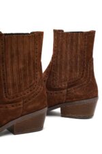 Çizme kauboj prej lëkure suede për femra - Image 17