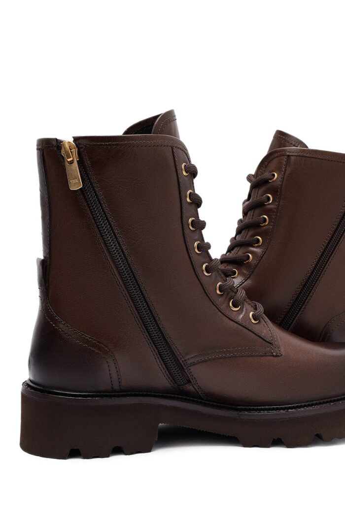 Çizme Lëkure Kafe me Zinxhir Postall për Femra - Image 8