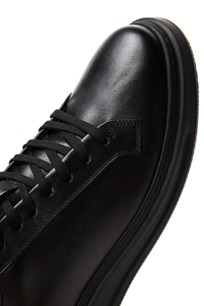 Sneaker Lëkure e Zezë me Lidhëse për Burra - Image 8