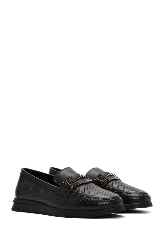 Loafer Lëkure e Zezë me Kopsë Comfort për Femra - Image 3