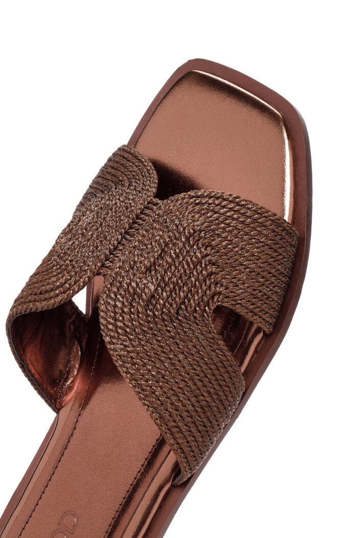 Pantofla Bronz Metalike Thurur për Femra - Image 19