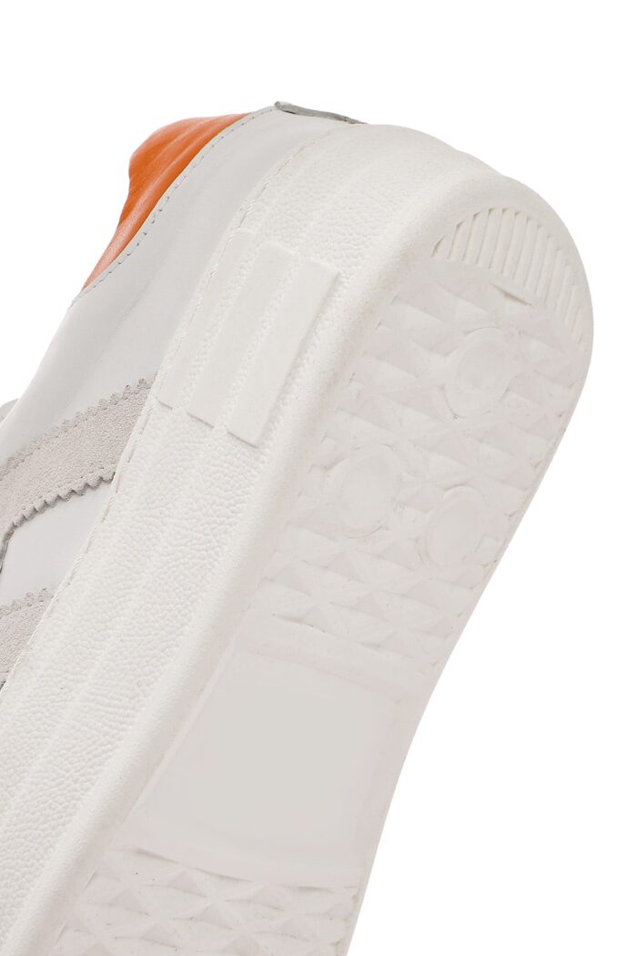 Sneaker Lëkure e Bardhë me Lidhëse e Trashë me Tabane për Femra - Image 11