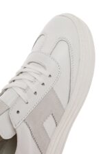 Sneaker Lëkure e Bardhë me Lidhëse e Trashë me Tabane për Femra - Image 9