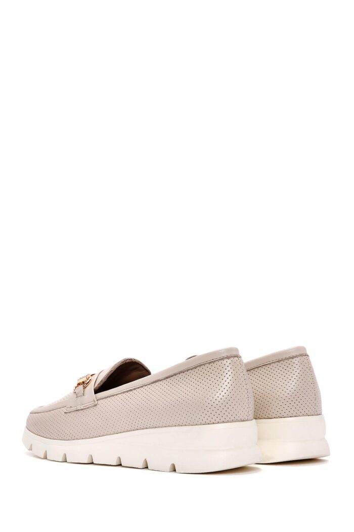 Loafer Lëkure Krem me Kopsë Comfort për Femra - Image 5