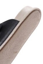 Pantofla Lëkure e Zezë Dyfishe me Kopsë Comfort për Femra - Image 8